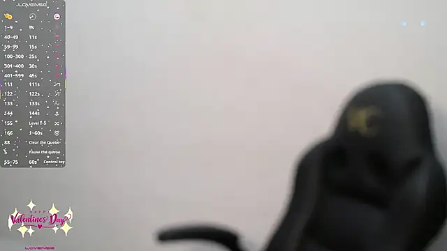 Snapshot of yaazhinii chatting on February 13, 2026, 1:18 pm yaazhinii online show from February 13, 2026, 1:18 pm