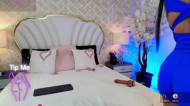 YazminJenner online show from May 22, 2026, 6:20 am