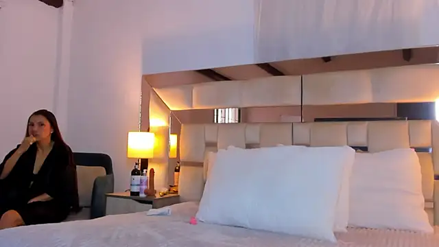 EloiseClairmont online show from March 23, 2026, 8:13 pm