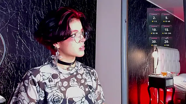 YuuMiko online show from March 9, 2026, 12:20 pm