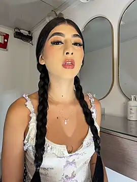 BadLilAngelXXX online show from July 10, 2026, 1:14 pm