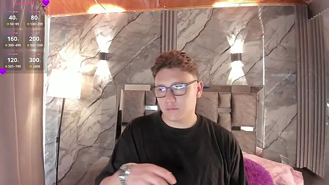 Manson and Zoe online show from May 13, 2026, 11:29 am