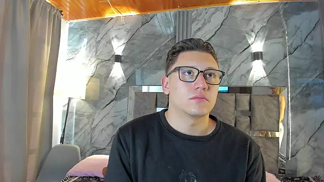 Manson and Zoe online show from May 15, 2026, 11:28 am