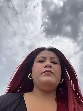 Lia-Moon77 online show from March 5, 2026, 5:09 pm