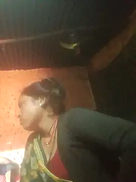 Snapshot of Dipti_thakur chatting on February 12, 2026, 6:52 am Dipti thakur online show from February 12, 2026, 6:52 am