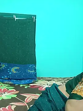 Snapshot of Tamilkannadacouple chatting on February 27, 2026, 4:29 pm Tamilkannadacouple online show from February 27, 2026, 4:29 pm