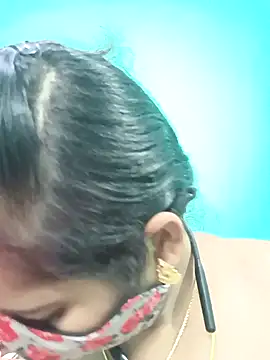 Snapshot of Tamilkannadacouple chatting on March 25, 2026, 6:30 am Tamilkannadacouple online show from March 25, 2026, 6:30 am
