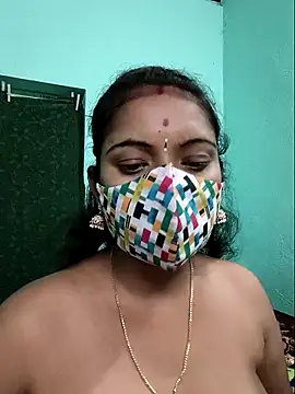 Snapshot of Tamilkannadacouple chatting on April 29, 2026, 5:30 pm Tamilkannadacouple online show from April 29, 2026, 5:30 pm