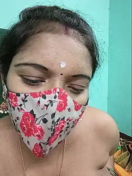 Snapshot of Tamilkannadacouple chatting on May 18, 2026, 6:03 pm Tamilkannadacouple online show from May 18, 2026, 6:03 pm