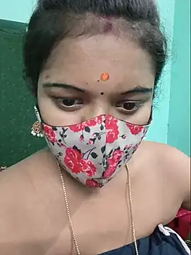 Snapshot of Tamilkannadacouple chatting on May 19, 2026, 6:14 pm Tamilkannadacouple online show from May 19, 2026, 6:14 pm