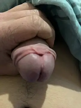 Snapshot of enormebitedu31 chatting on March 30, 2026, 7:53 am enormebitedu31 online show from March 30, 2026, 7:53 am