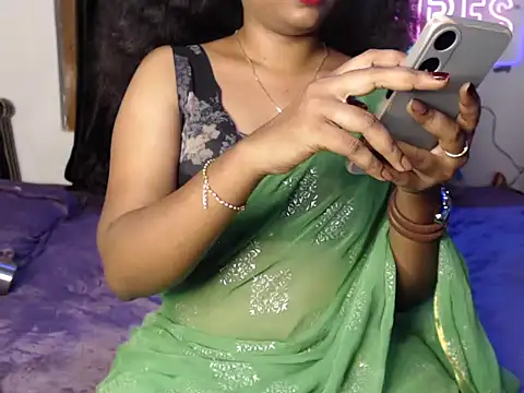 Snapshot of VixenNandhu chatting on March 24, 2026, 6:46 pm VixenNandhu online show from March 24, 2026, 6:46 pm