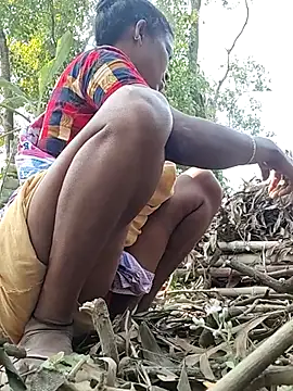 Snapshot of Sweet-runi chatting on February 25, 2026, 7:07 am Sweet-runi online show from February 25, 2026, 7:07 am