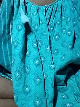 Snapshot of Sweet-runi chatting on February 27, 2026, 6:19 pm Sweet-runi online show from February 27, 2026, 6:19 pm