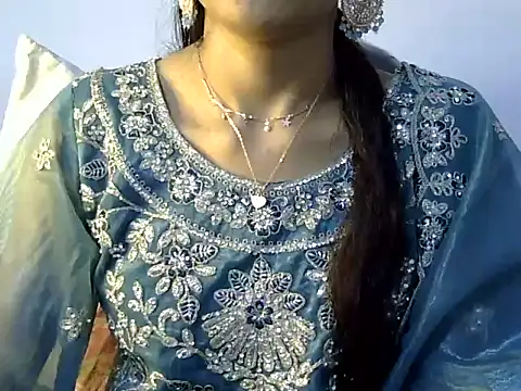 Mehaak  online show from March 4, 2026, 5:08 pm