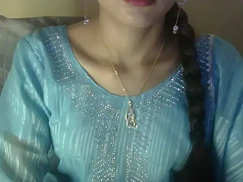 Mehaak  online show from April 7, 2026, 6:25 am