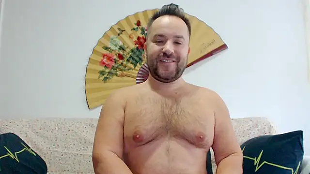 Snapshot of Hairy9inch chatting on May 13, 2026, 7:28 am Hairy9inch online show from May 13, 2026, 7:28 am