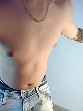 Snapshot of Emmanuel_Lust chatting on February 13, 2026, 1:07 pm Emmanuel Lust online show from February 13, 2026, 1:07 pm