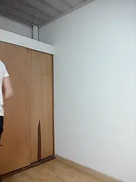 Snapshot of Emmanuel_Lust chatting on February 28, 2026, 12:17 pm Emmanuel Lust online show from February 28, 2026, 12:17 pm