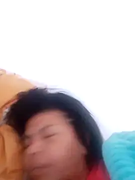 jennifer 0717 online show from April 16, 2026, 5:58 pm