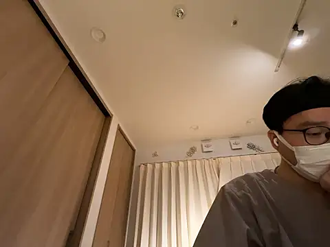 shizuku-kun211 online show from March 21, 2026, 12:21 pm