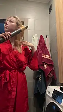 Snapshot of LovelyMiley chatting on February 28, 2026, 11:55 am LovelyMiley online show from February 28, 2026, 11:55 am