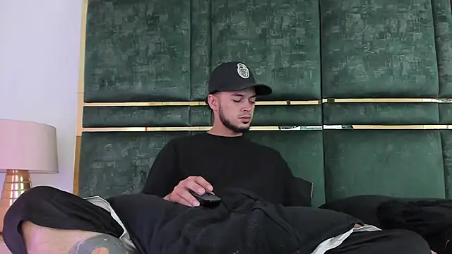 Snapshot of GaelyCoral chatting on February 13, 2026, 11:28 am GaelyCoral online show from February 13, 2026, 11:28 am