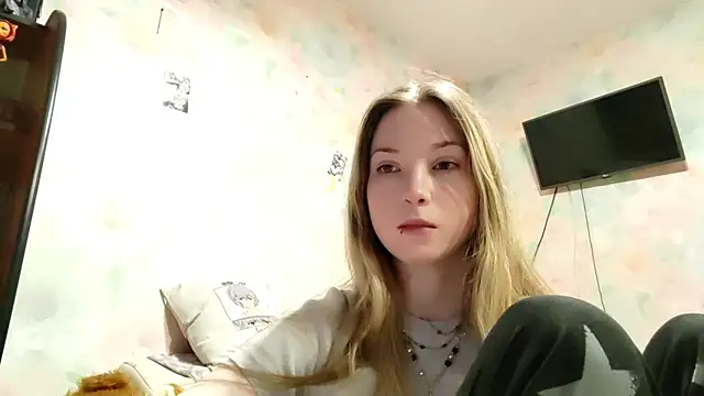 TiaBIanks online show from February 18, 2026, 12:23 pm