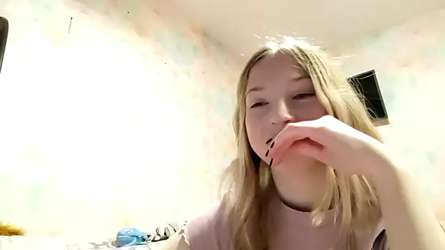 TiaBIanks online show from February 25, 2026, 1:21 pm