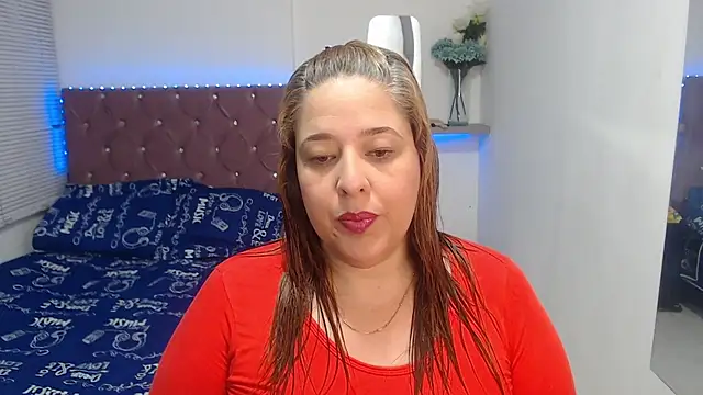 kataleyamilf69 online show from February 9, 2026, 12:20 pm