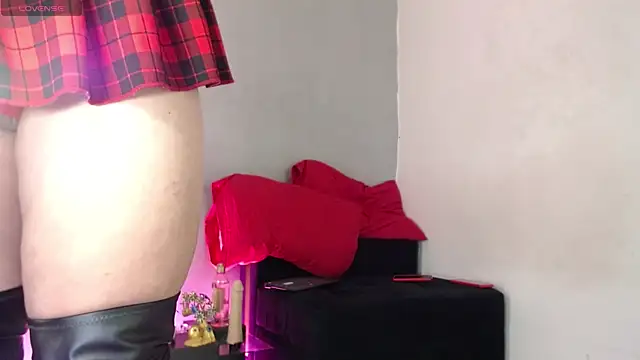 Snapshot of sweet_angel_med chatting on March 29, 2026, 2:11 am sweet angel med online show from March 29, 2026, 2:11 am