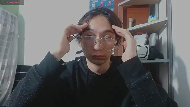 najimi uwu  online show from February 10, 2026, 8:02 pm