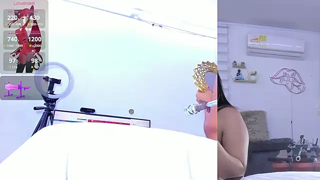 lana  kane   online show from March 31, 2026, 9:10 am