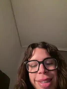 Brigitte01 online show from April 13, 2026, 9:53 pm