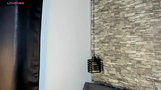 Snapshot of ASHLEY_COLLINS1 chatting on February 28, 2026, 1:01 pm ASHLEY COLLINS1 online show from February 28, 2026, 1:01 pm