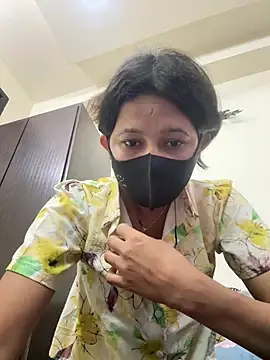 Snapshot of raavigirl chatting on February 21, 2026, 9:32 am raavigirl online show from February 21, 2026, 9:32 am