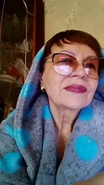 Snapshot of SophieBurns chatting on March 14, 2026, 11:04 am SophieBurns online show from March 14, 2026, 11:04 am