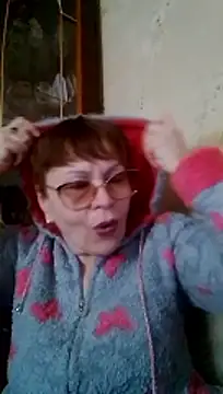 Snapshot of SophieBurns chatting on March 15, 2026, 1:06 pm SophieBurns online show from March 15, 2026, 1:06 pm