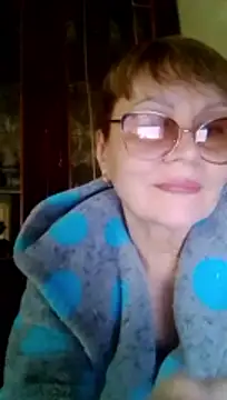 Snapshot of SophieBurns chatting on April 1, 2026, 1:41 pm SophieBurns online show from April 1, 2026, 1:41 pm