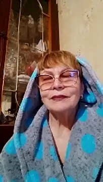 Snapshot of SophieBurns chatting on April 2, 2026, 3:53 pm SophieBurns online show from April 2, 2026, 3:53 pm