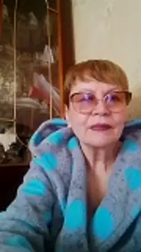 Snapshot of SophieBurns chatting on April 10, 2026, 10:31 am SophieBurns online show from April 10, 2026, 10:31 am