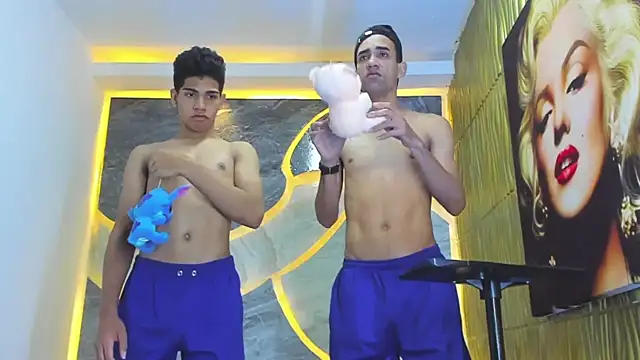 Snapshot of couplehot_sex_ chatting on February 27, 2026, 8:58 am couplehot sex online show from February 27, 2026, 8:58 am