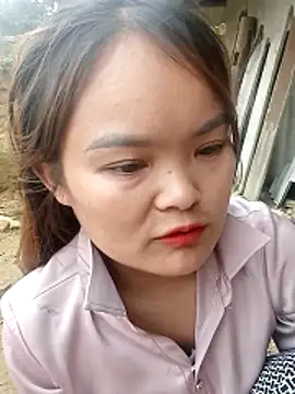 Luminana online show from March 28, 2026, 3:17 am