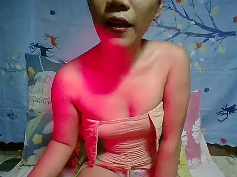 Snapshot of SweetHotBabe18 chatting on March 27, 2026, 1:00 am SweetHotBabe18 online show from March 27, 2026, 1:00 am