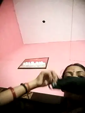 BIG QWEEN NO1 online show from March 17, 2026, 6:39 am