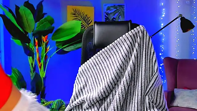 KrisWillis online show from February 10, 2026, 9:02 am