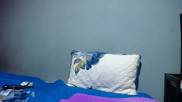 SEXYBUSTYEBONYXX online show from March 24, 2026, 4:50 am