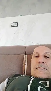 Snapshot of Hardlongbig chatting on February 10, 2026, 9:24 am Hardlongbig online show from February 10, 2026, 9:24 am