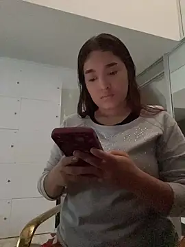 Emily Harpeer online show from May 28, 2026, 11:40 am