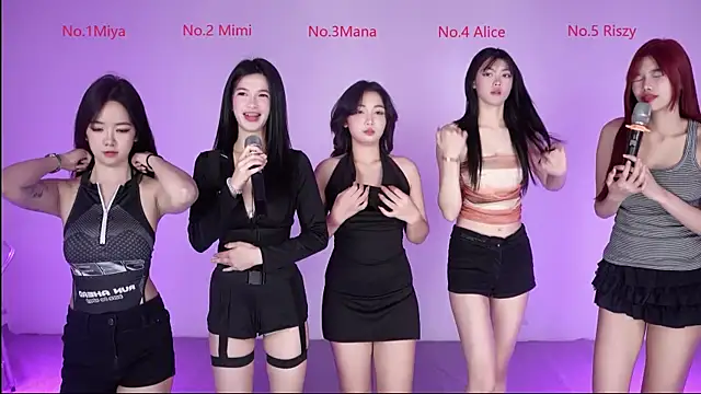 Velvet-girl online show from March 3, 2026, 9:37 am